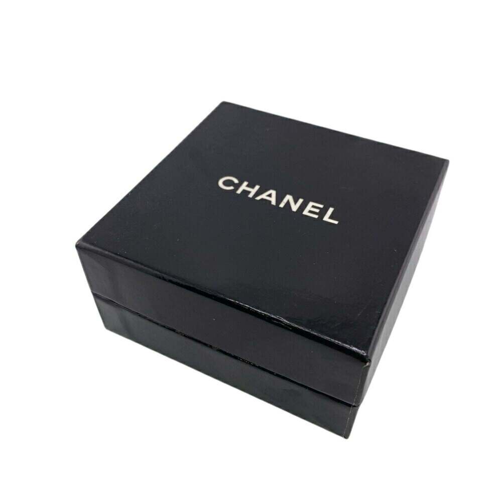 CHANEL Authentic Gold Logo Brooch - Picture 9 of 9